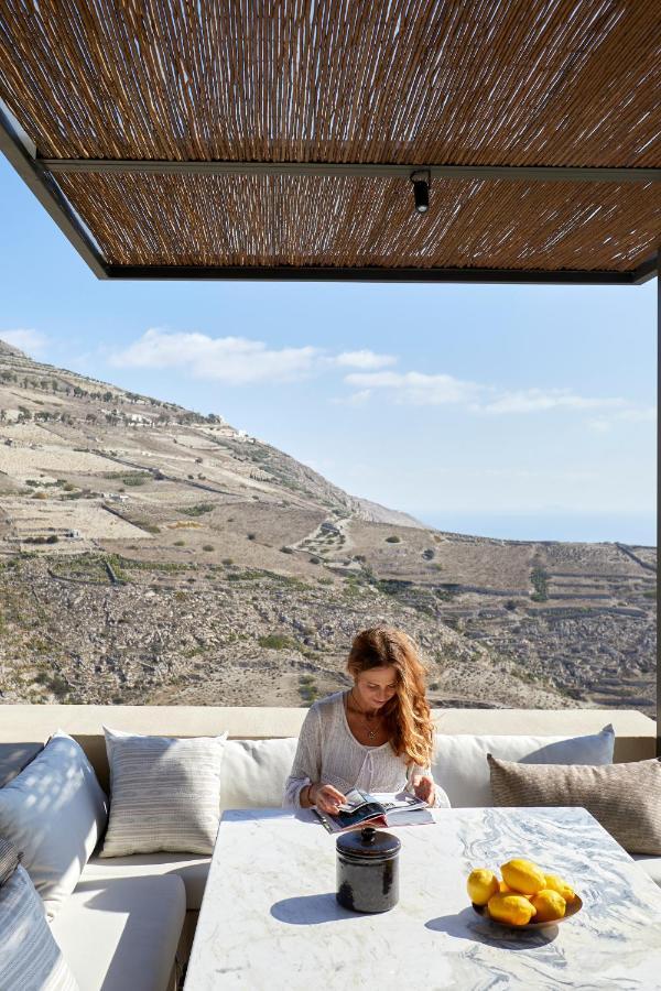Santorini Sky, The Lodge Pýrgos Exterior foto