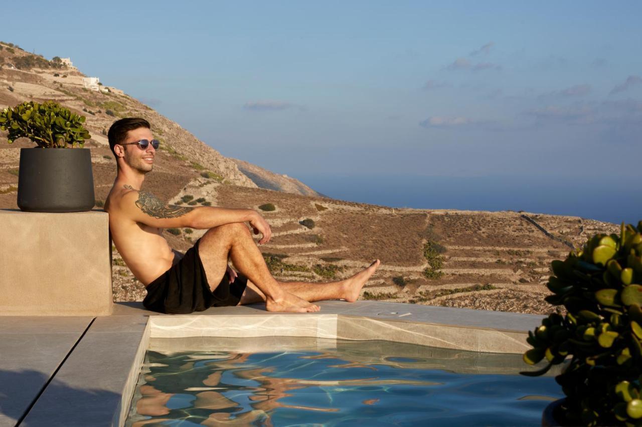 Santorini Sky, The Lodge Pýrgos Exterior foto